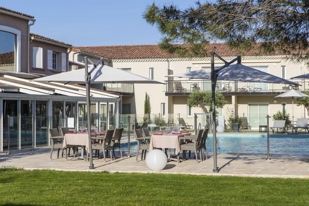 Le Domaine Des Oliviers Hotel Pierrelatte Exterior foto