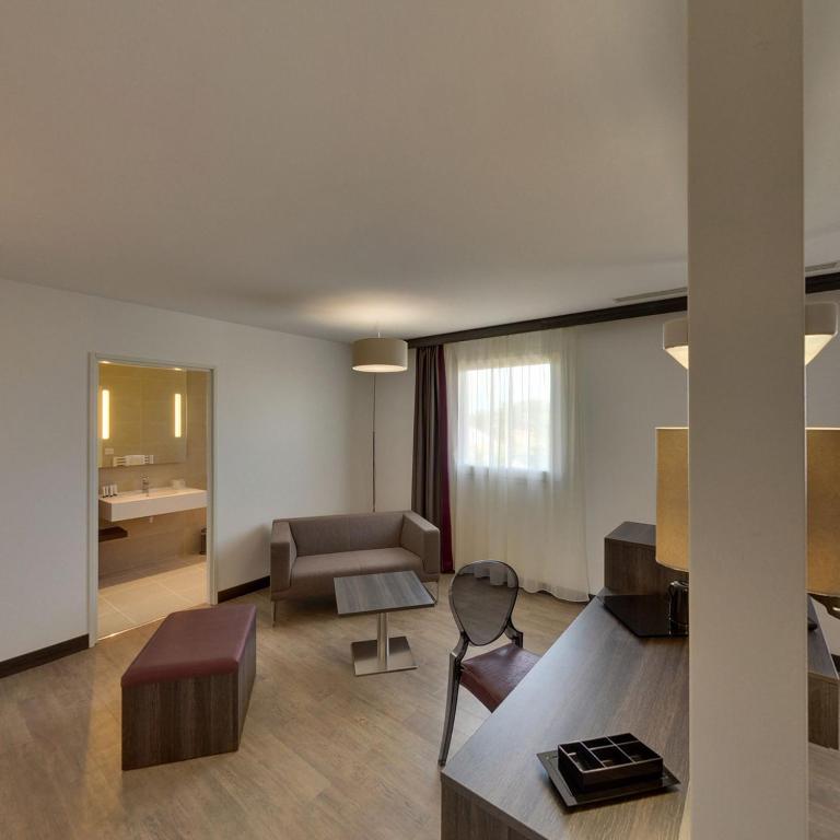 Le Domaine Des Oliviers Hotel Pierrelatte Cameră foto